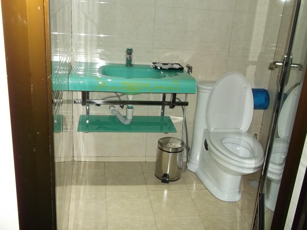 Star City Hotel Dar es Salaam Rum bild